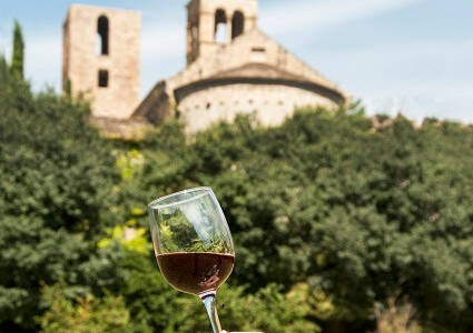 historias de vino en el monasterio